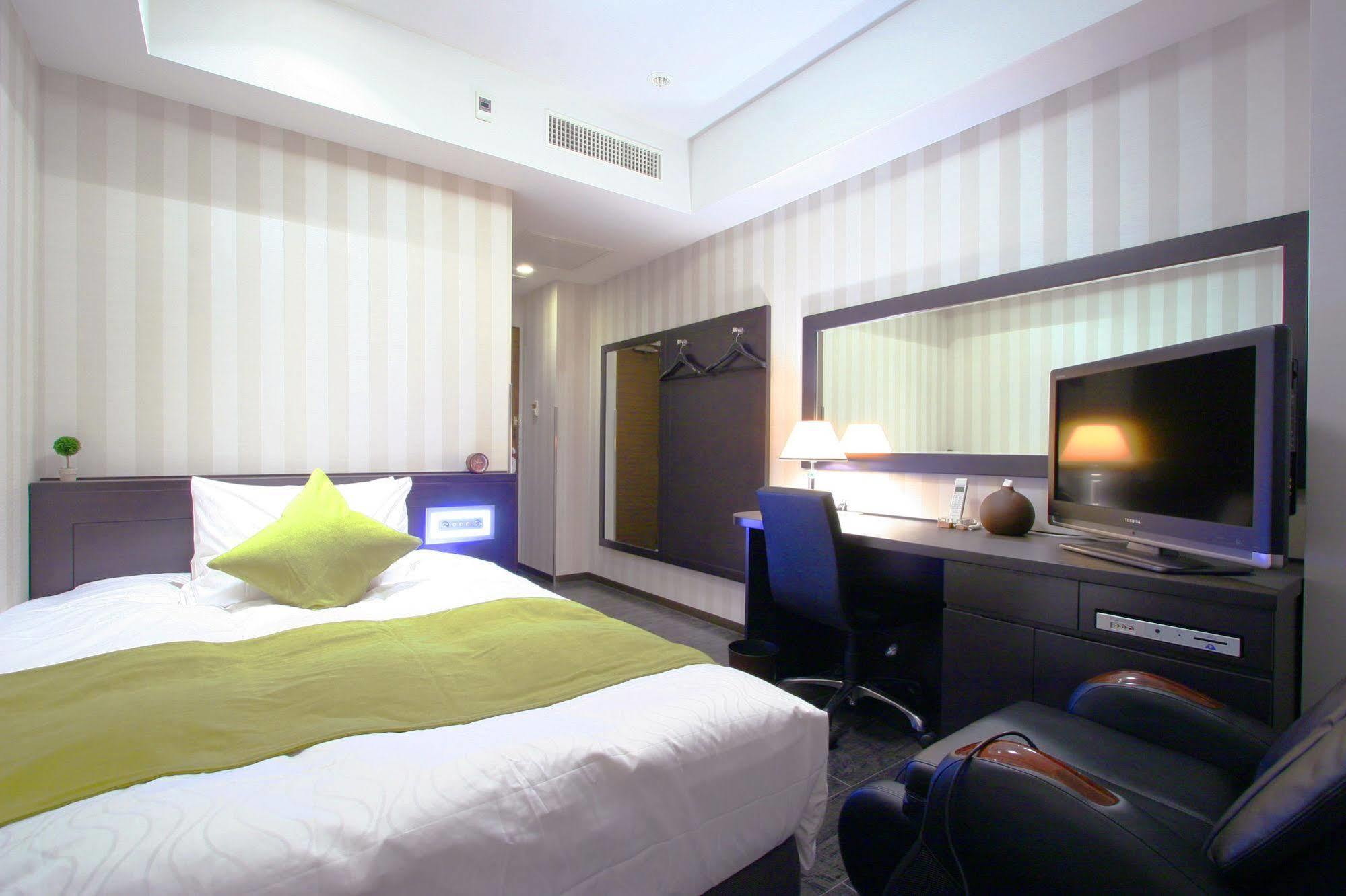 Hotel Coco Grand Kitasenju Tokio Zewnętrze zdjęcie